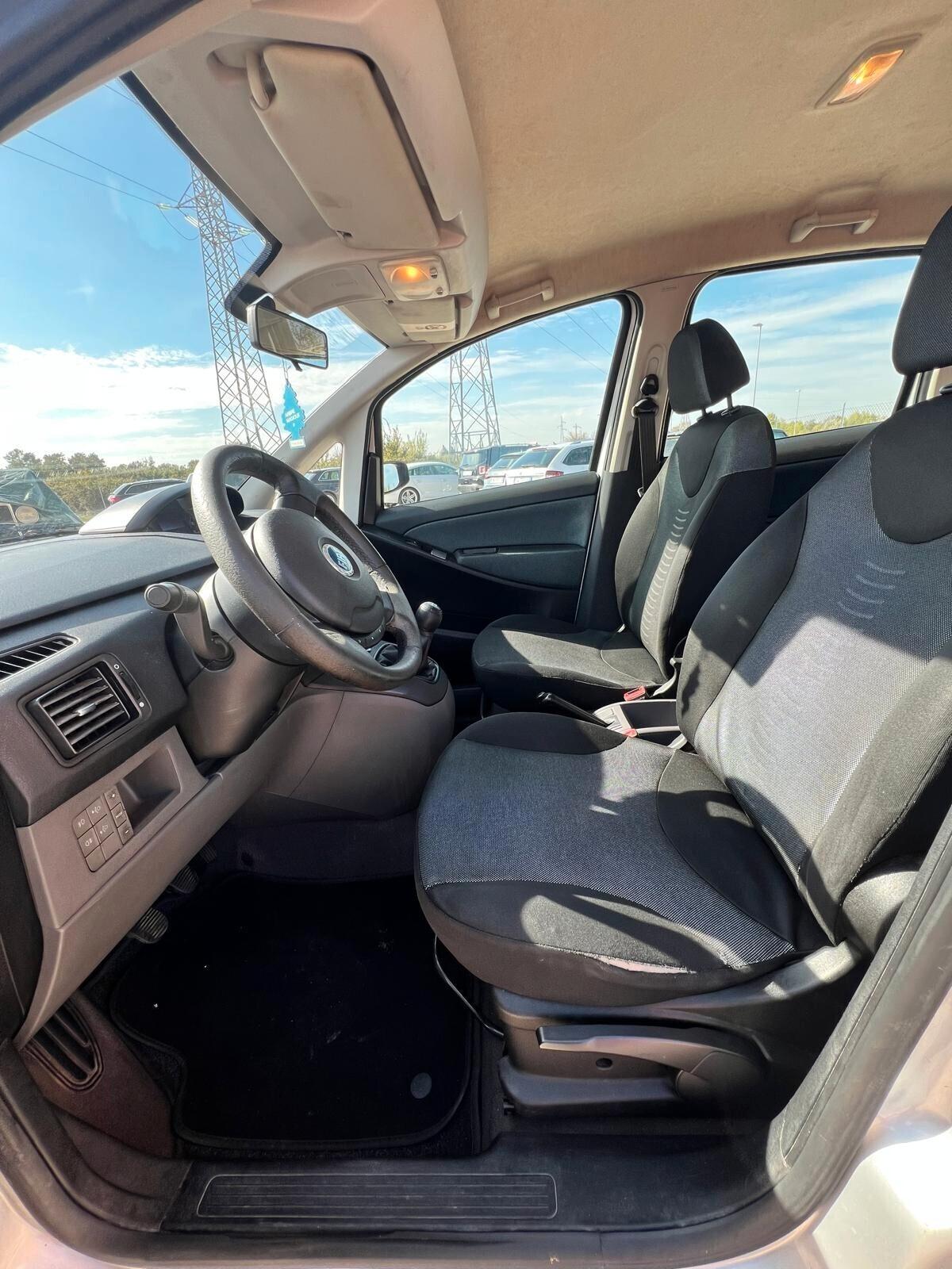 Fiat Idea 1.3 Multijet 16V 70 CV BlackEnergy