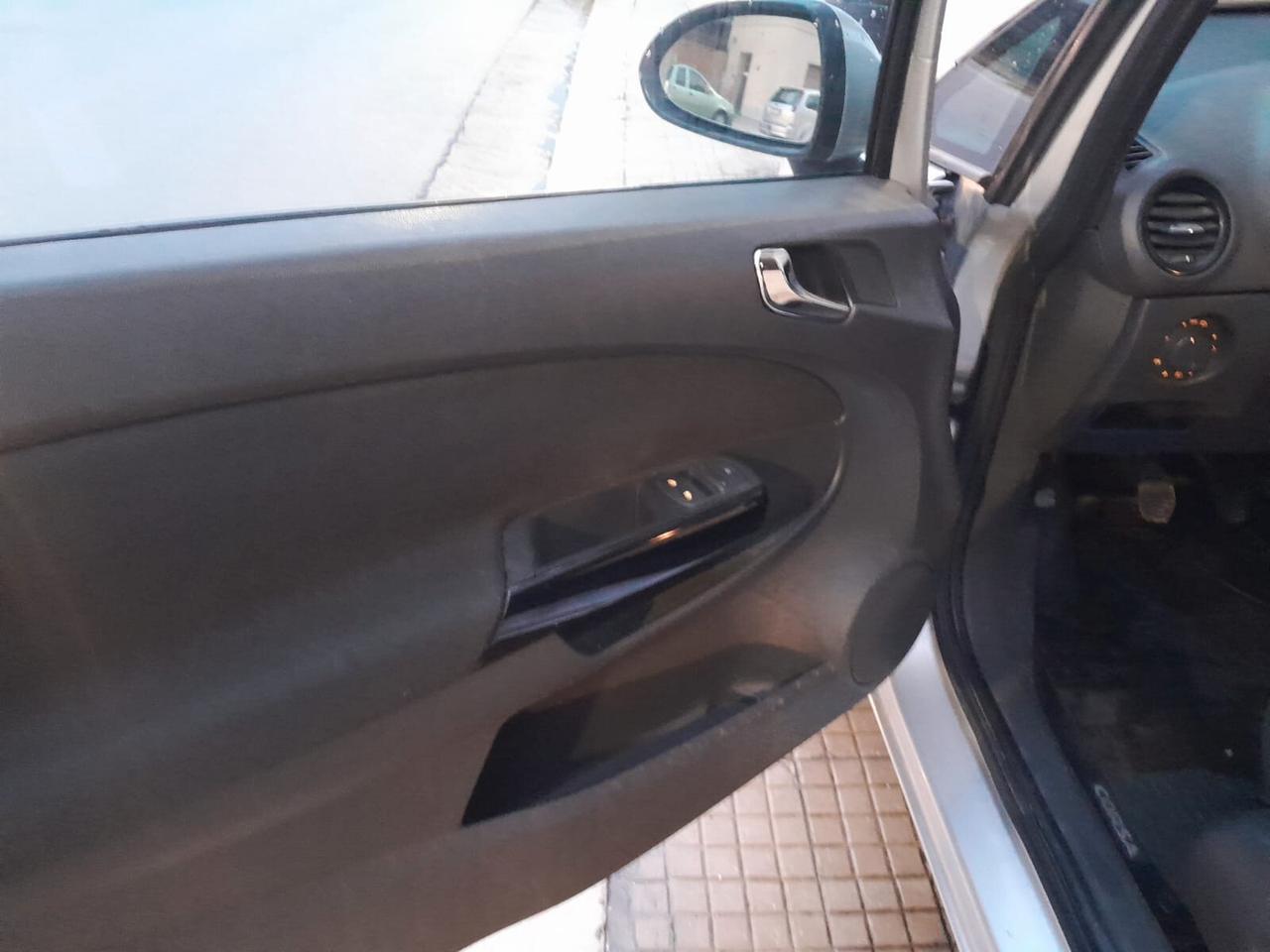 Opel Corsa 1.3 CDTI 90CV 3 porte Enjoy