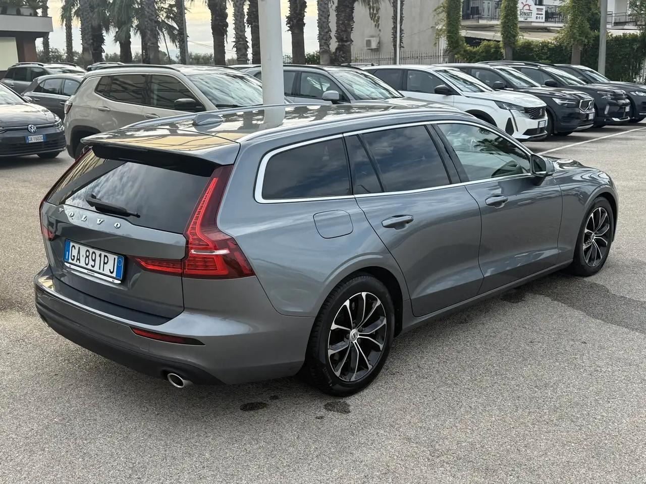 Volvo V60 D3 Geartronic Momentum