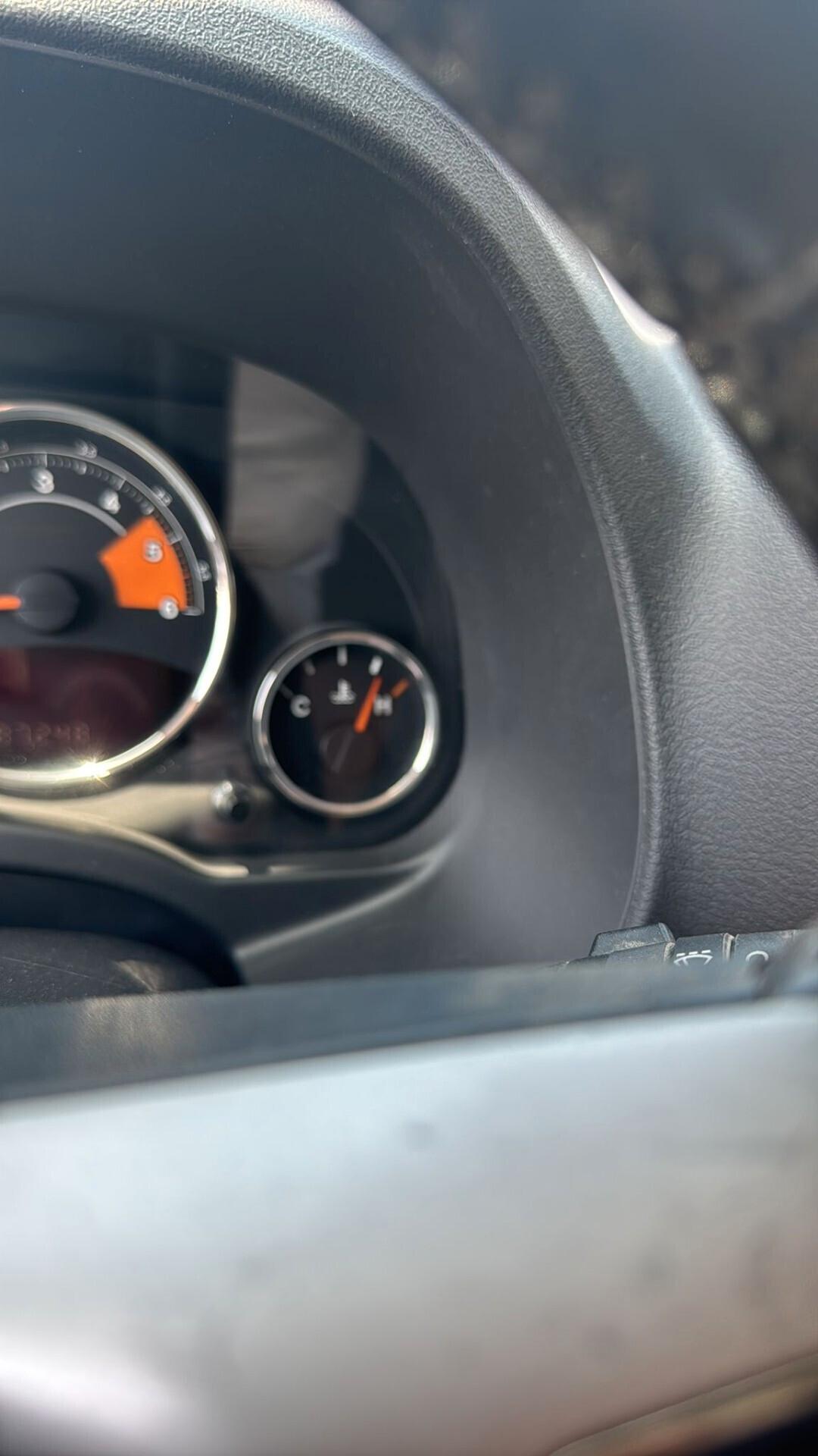 Lancia Ypsilon 1.0 FireFly 5 porte S&S Hybrid Gold