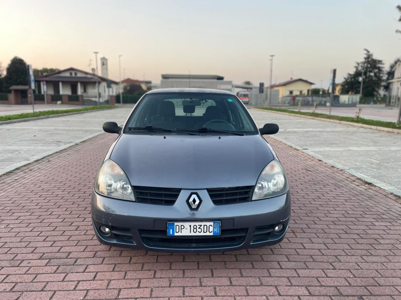 Renault Clio Storia 1.2 5 porte GPL Confort
