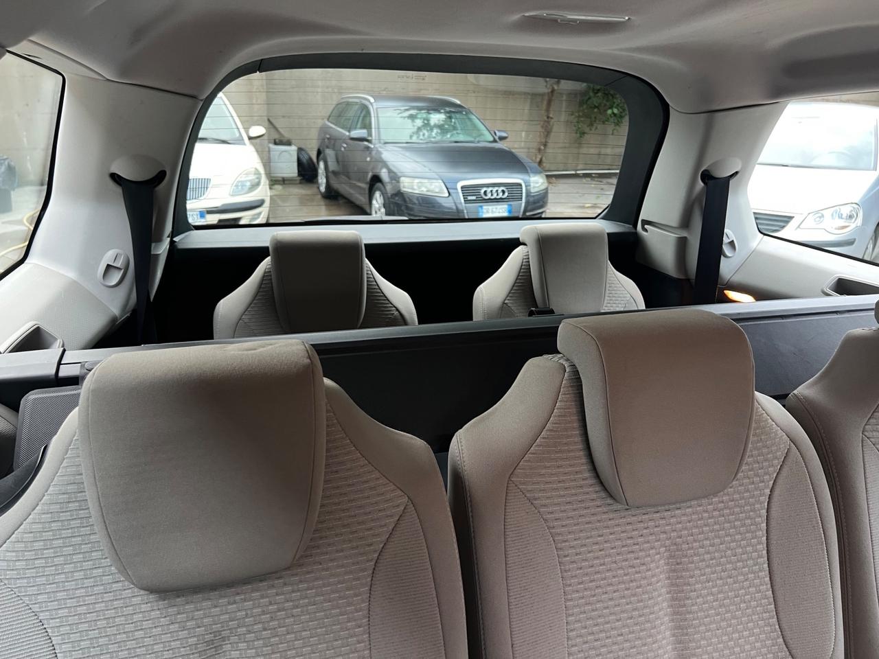 C4 Grand Picasso 1.6 HDi 110 7 posti