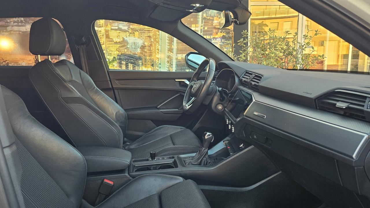 Audi Q3 35 TDI S tronic line edition