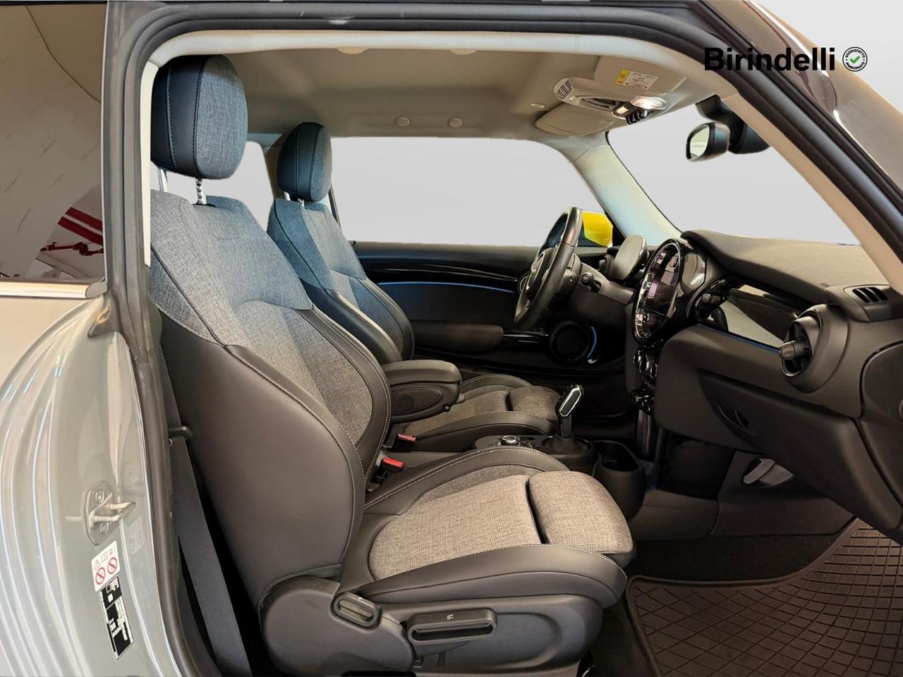 MINI Mini Full El. (F56) - Mini Cooper SE Yours