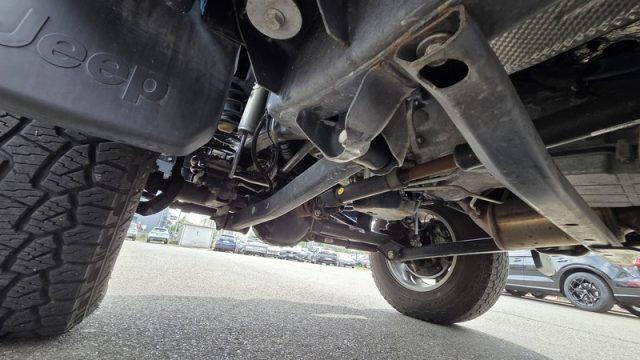 JEEP Wrangler 2.8 CRD DPF Sahara Auto PERMUTE GANCIO TRAINO