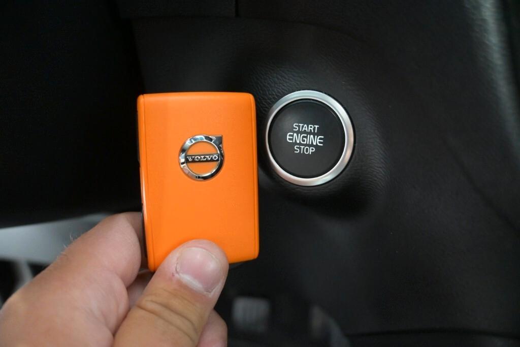 VOLVO XC40 D3 2.0 150CV MOMENTUM CORE