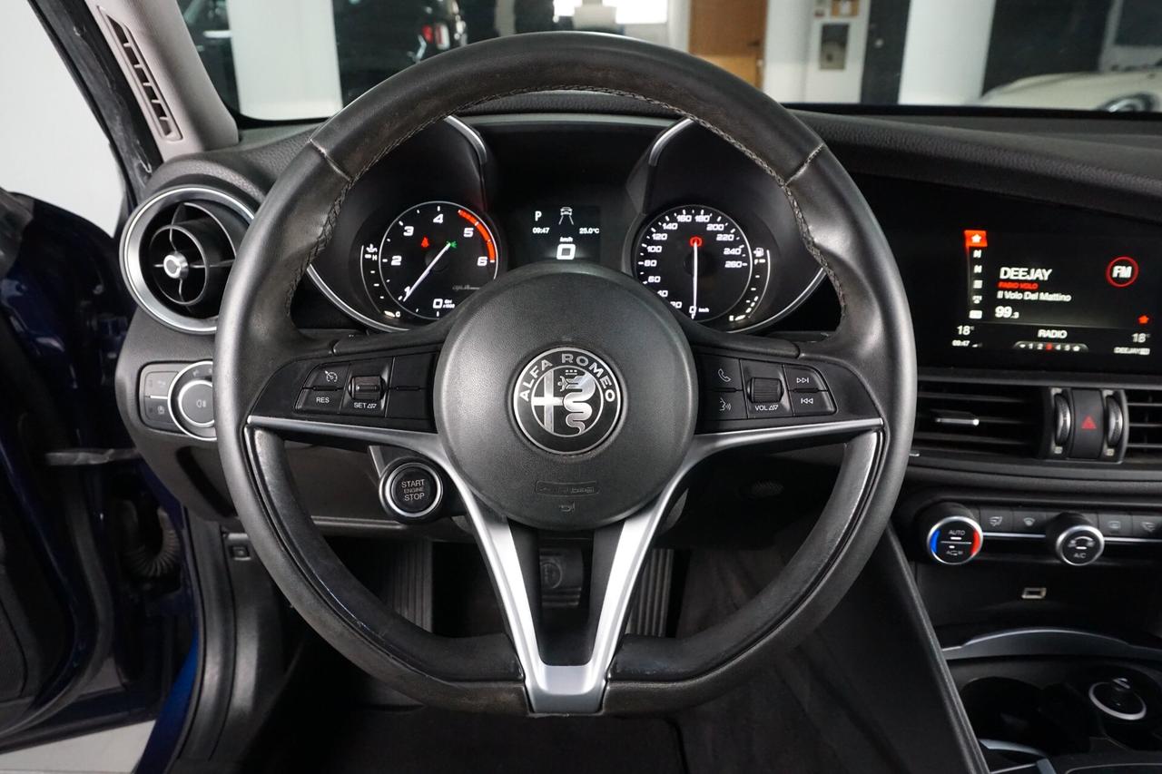 Alfa Romeo Giulia 2.2 Turbodiesel 160 CV AT8 Super