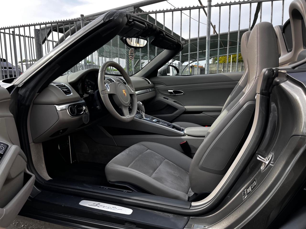 Porsche Boxster 2.7