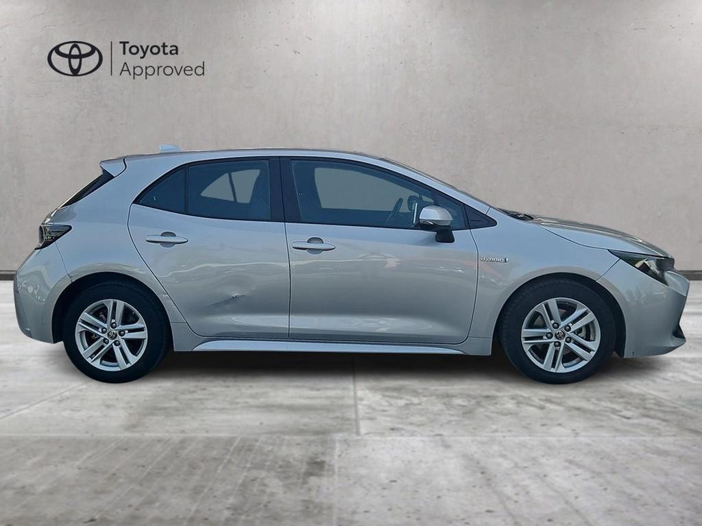 Toyota Corolla 1.8 hybrid Active cvt