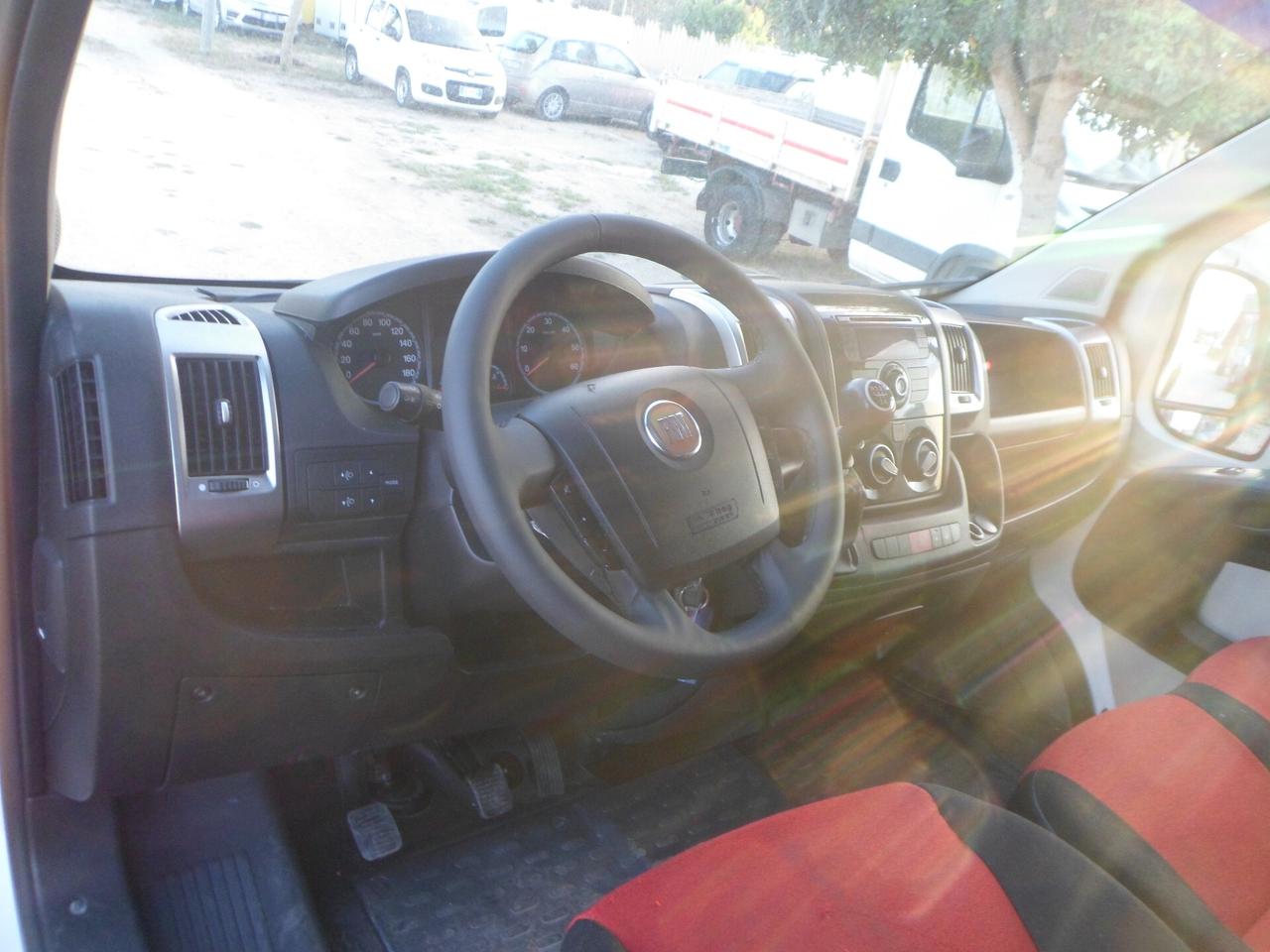 Fiat Ducato furgone tetto basso