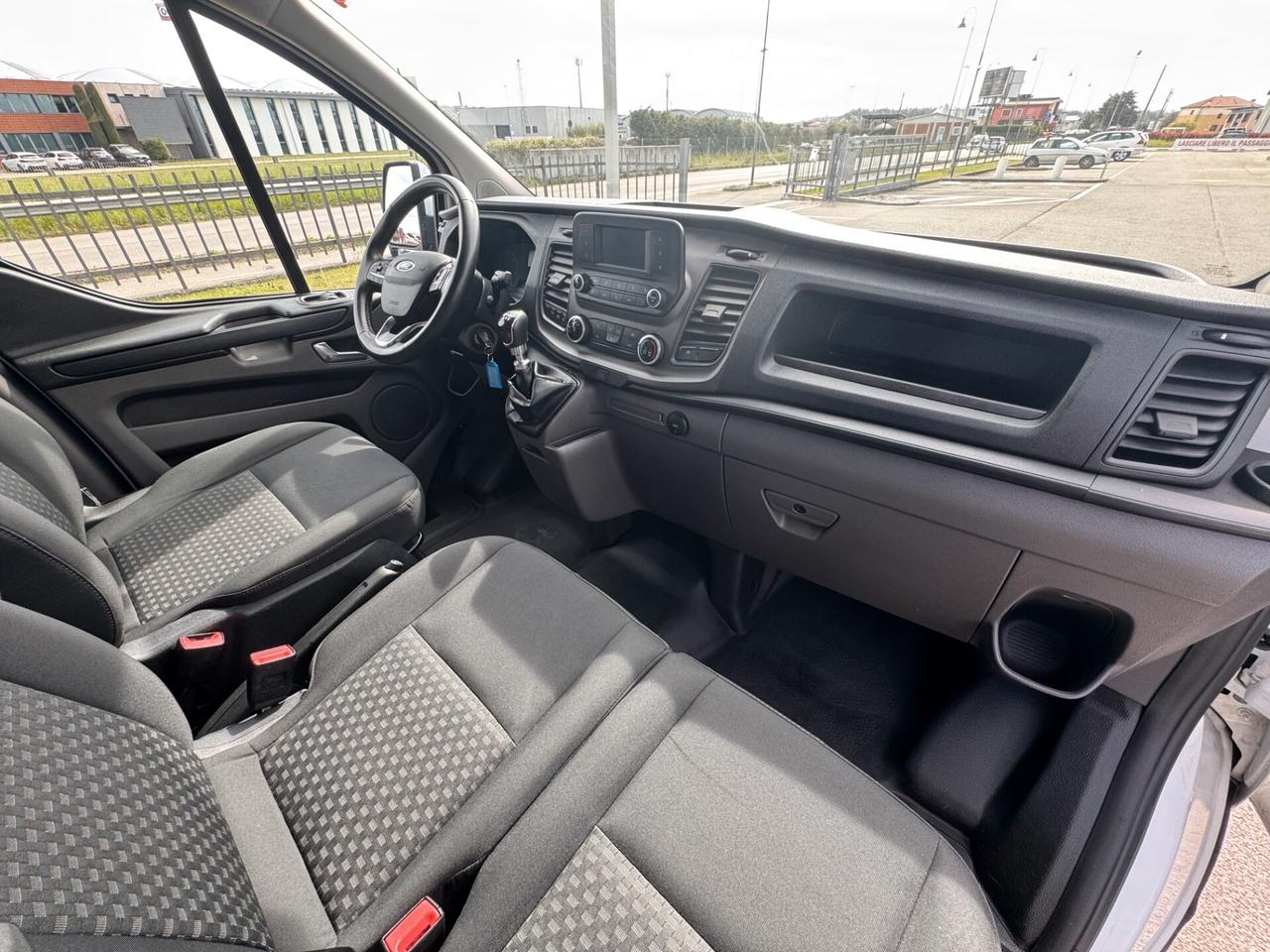 Ford Transit Custom Van 2.0TDCi1 30CV L1 H1 Manuale