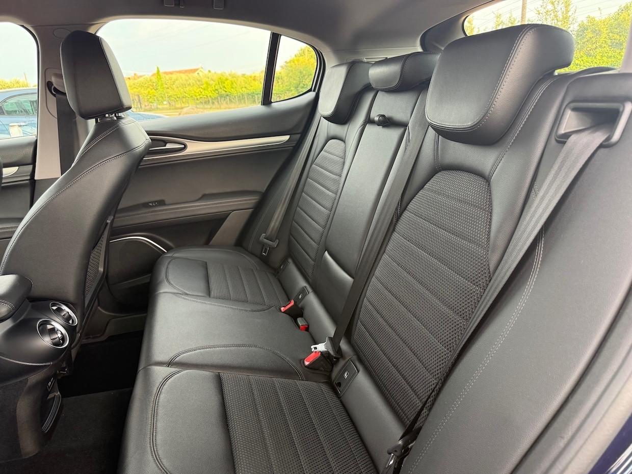 Alfa Romeo Stelvio 2.2 Turbodiesel 190 CV AT8 Q4 Sprint