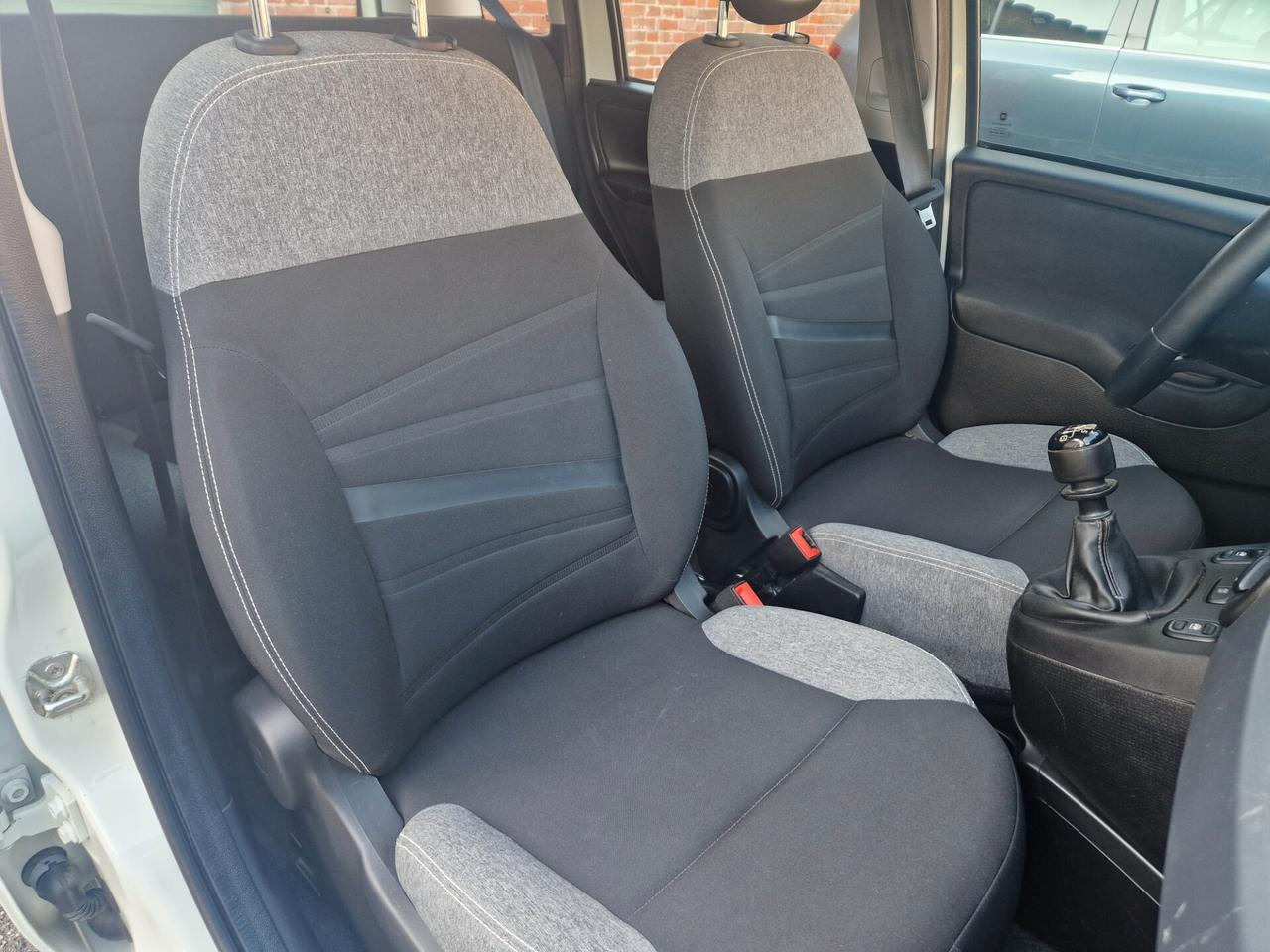 Fiat Panda 1.0 70CV "55.800 km" Bluetooth, Servosterzo, Clima
