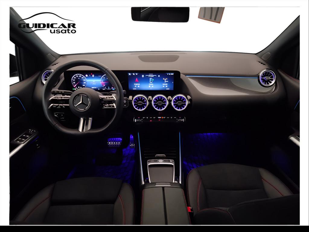 Mercedes-Benz Classe B - W247 2023 - B 180 d AMG Line Advanced Plus auto