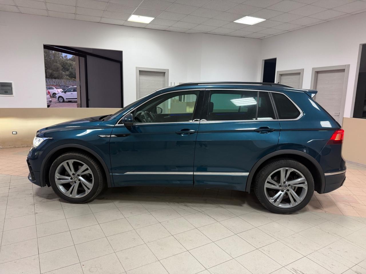 Volkswagen Tiguan 2.0 TDI 150 CV SCR DSG R-Line