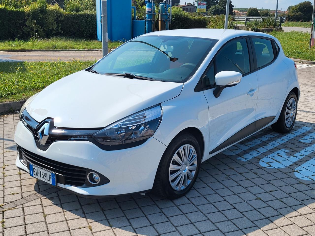 Renault Clio 1.2 75CV 5 porte Wave