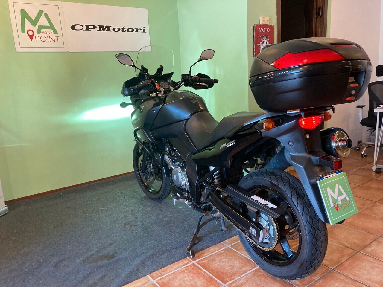 Suzuki V Strom DL 650