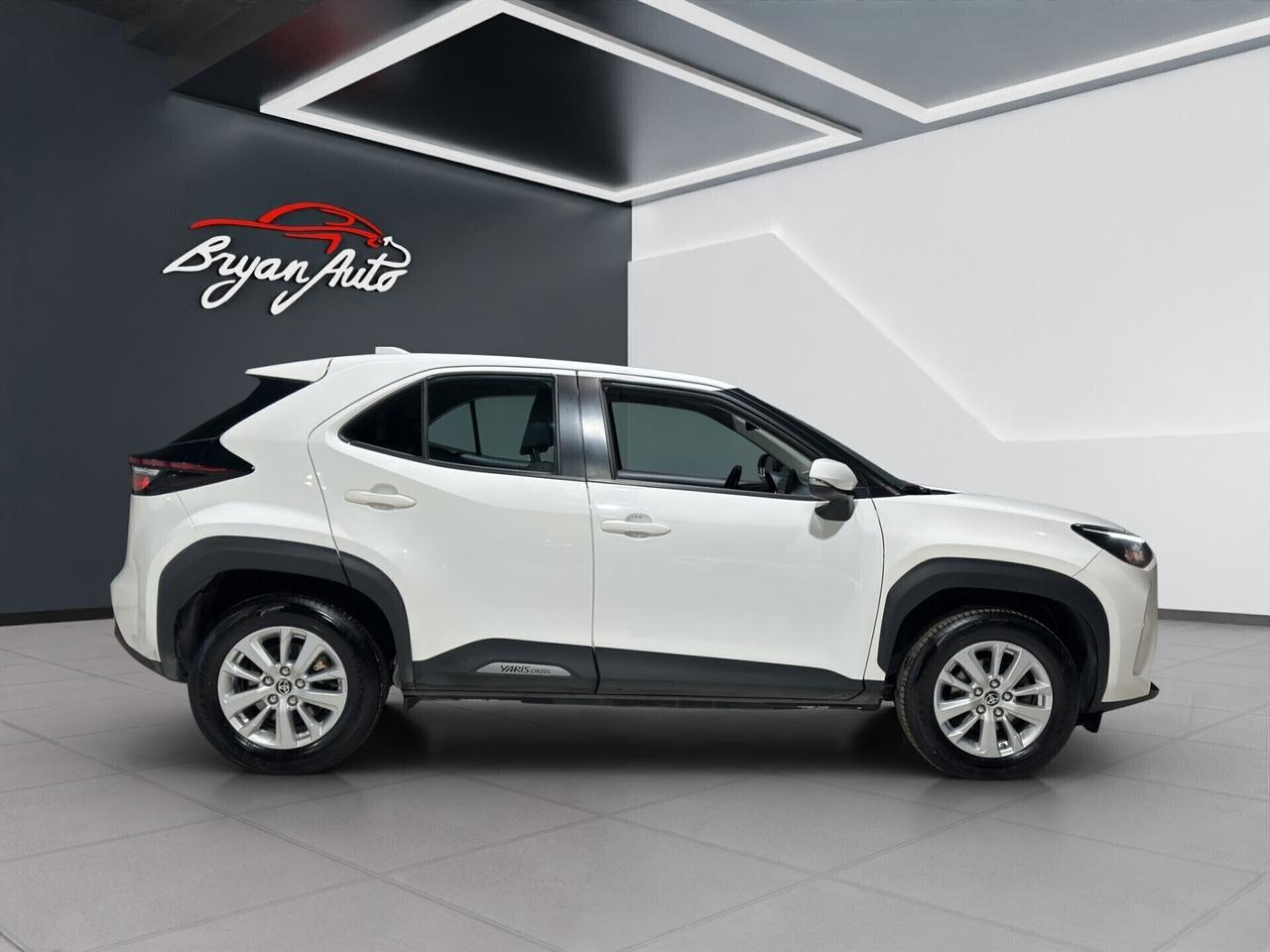 Toyota Yaris Cross 1.5 Active cvt *PROMO FINANZIARIA* IVA ESPOSTA