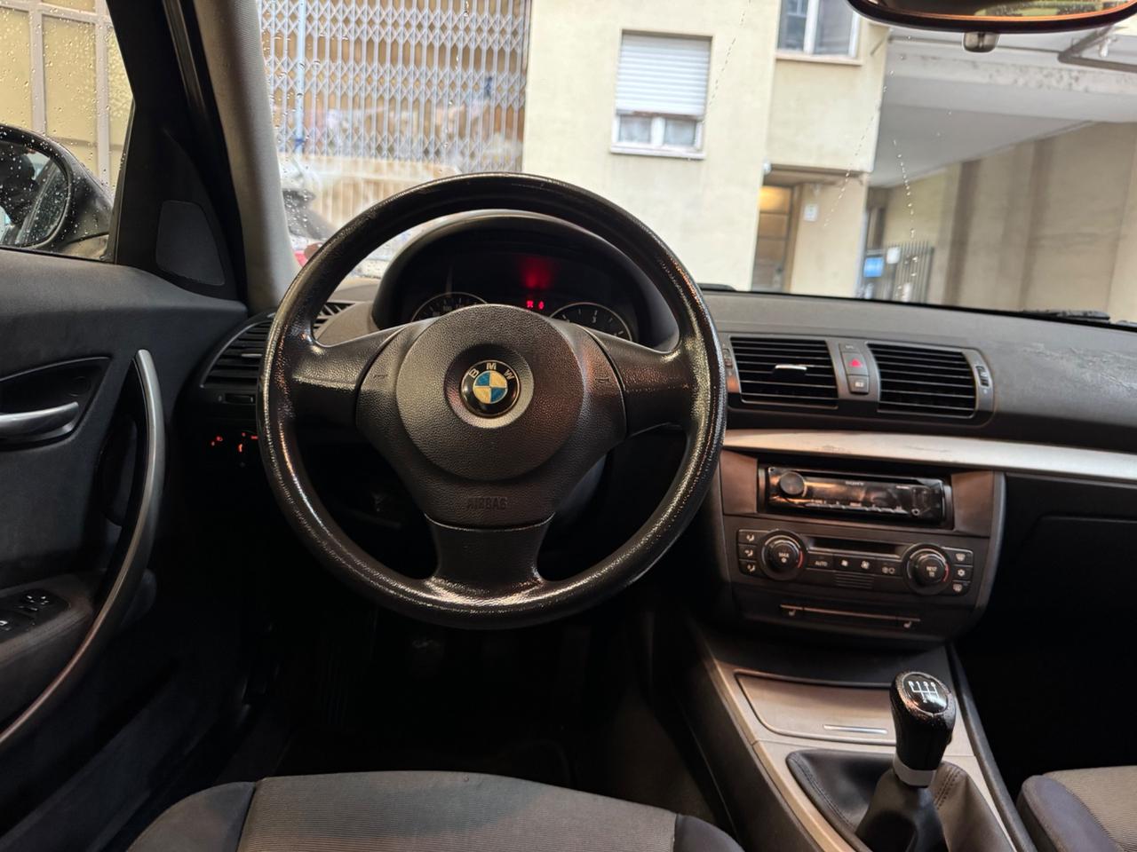 Bmw 118 118d cat 5 porte Eletta