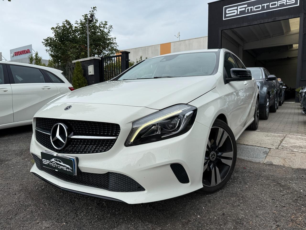 Mercedes-benz A 200 d Automatic 4Matic Premium