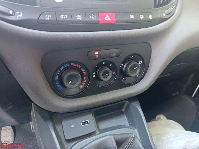 FIAT Doblò 1.6 Mjt 16v 120cv S&S EASY 7 POSTI
