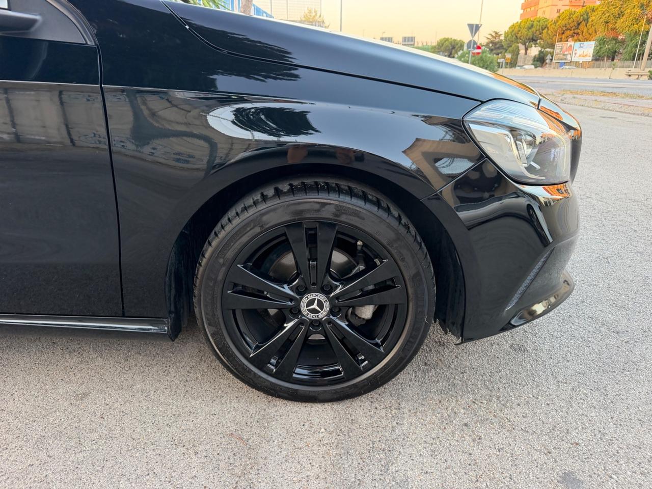 Mercedes A180 Premium 1.5 dci 110 cv 2018 87.000 km