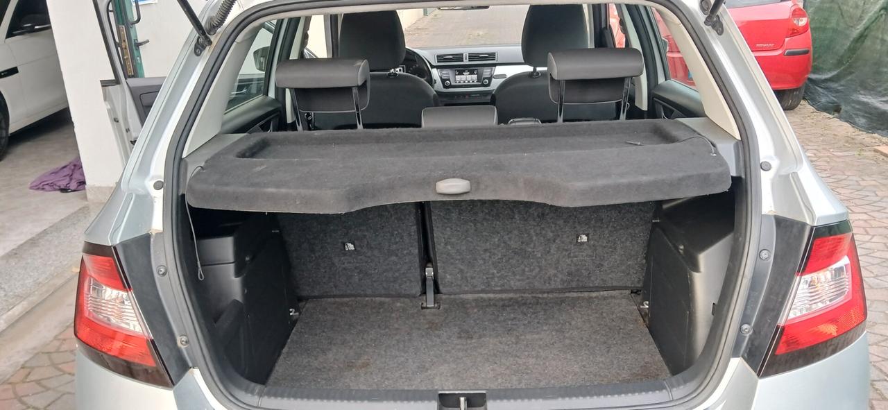 Skoda Fabia 1.0 benzina neopatentati