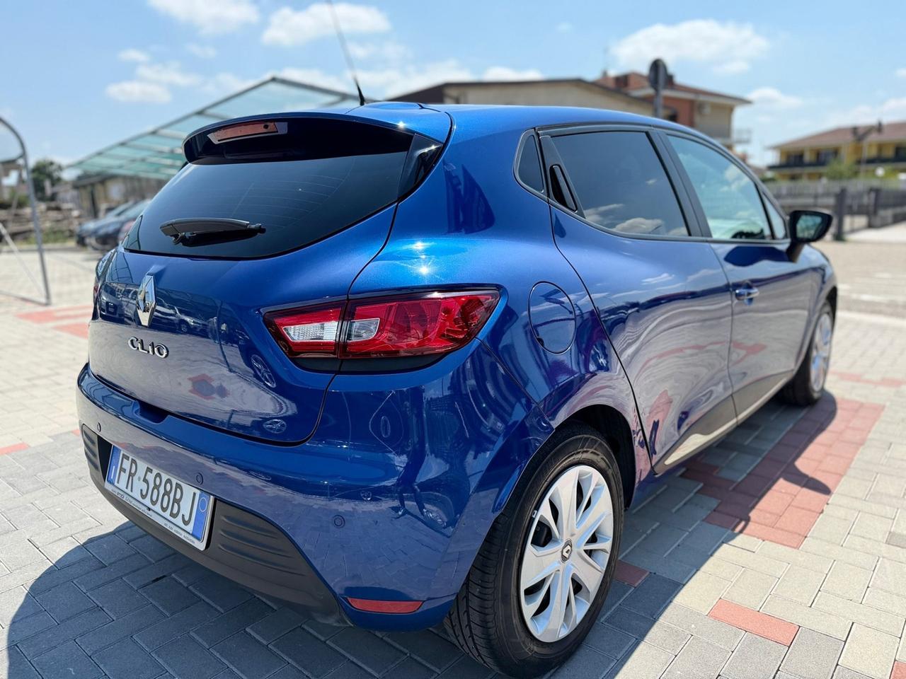 Renault Clio TCe 90CV GPL NEOPATENTATI