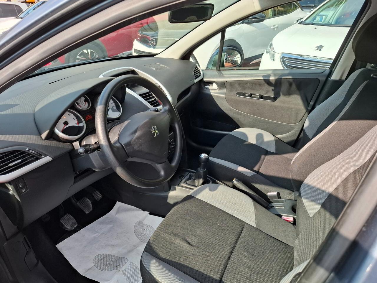 Peugeot 207 1.4 88CV 5p. X Line
