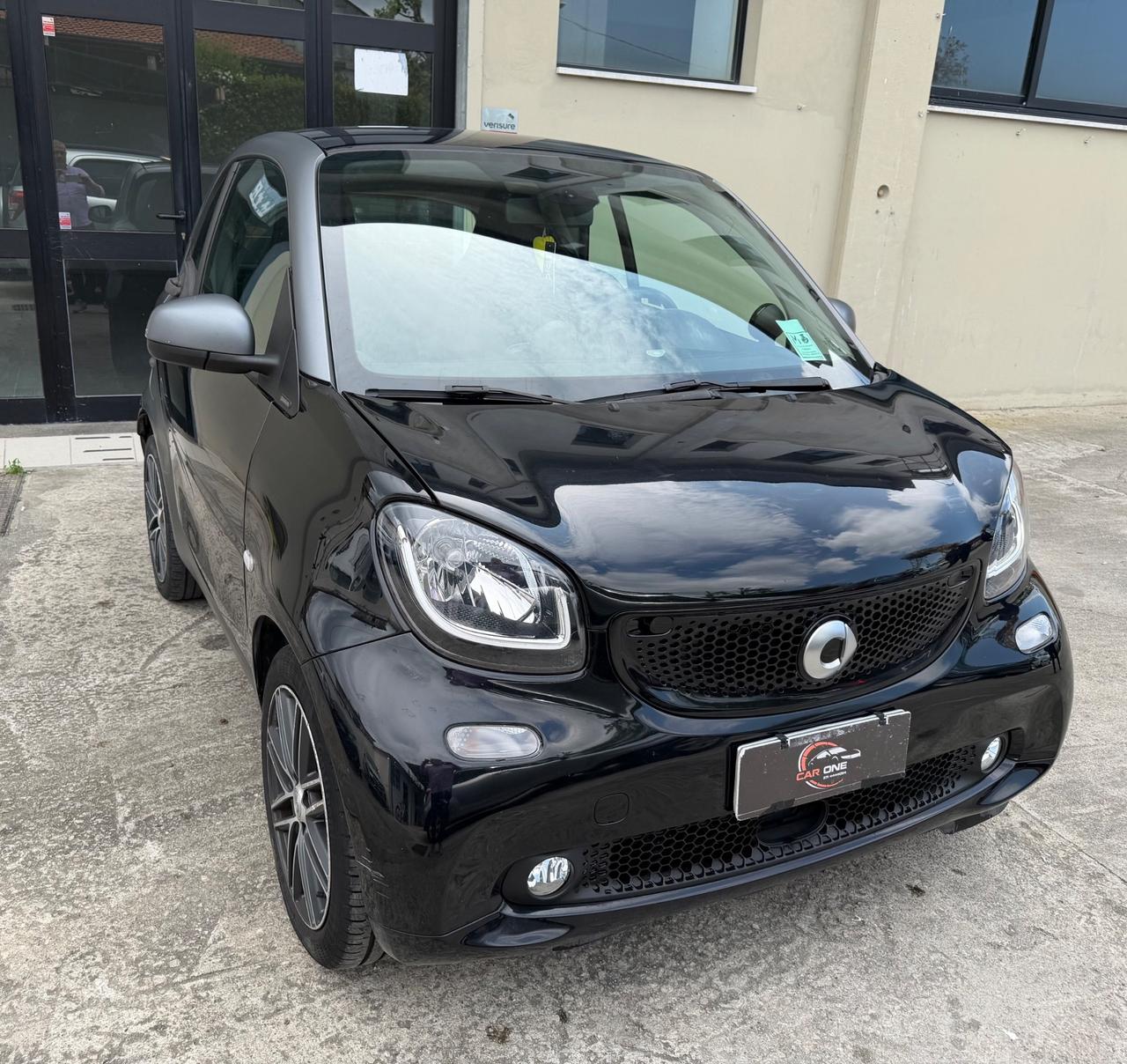 Smart ForTwo EQ Youngster ok neopatentati