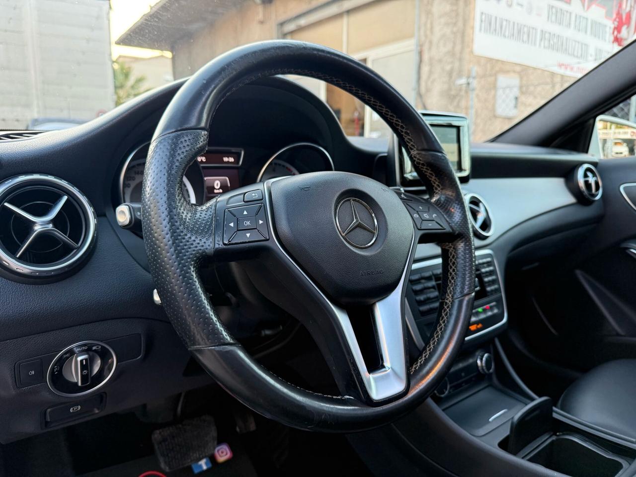 Mercedes-benz GLA 200 CDI Automatic 4Matic Premium