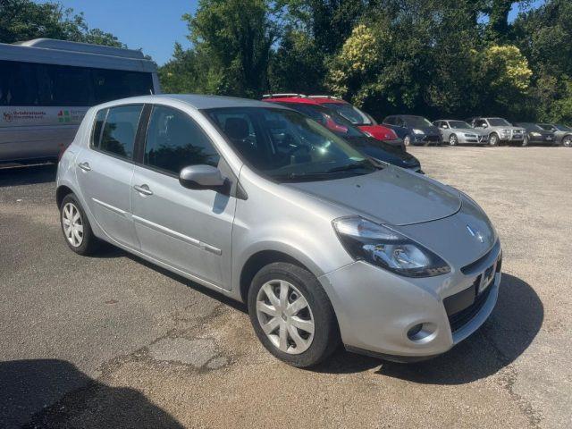 RENAULT Clio 1.2 16V 5 porte Confort
