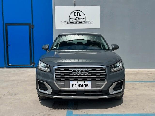 Audi Q2 35 TFSI S tronic Business Design
