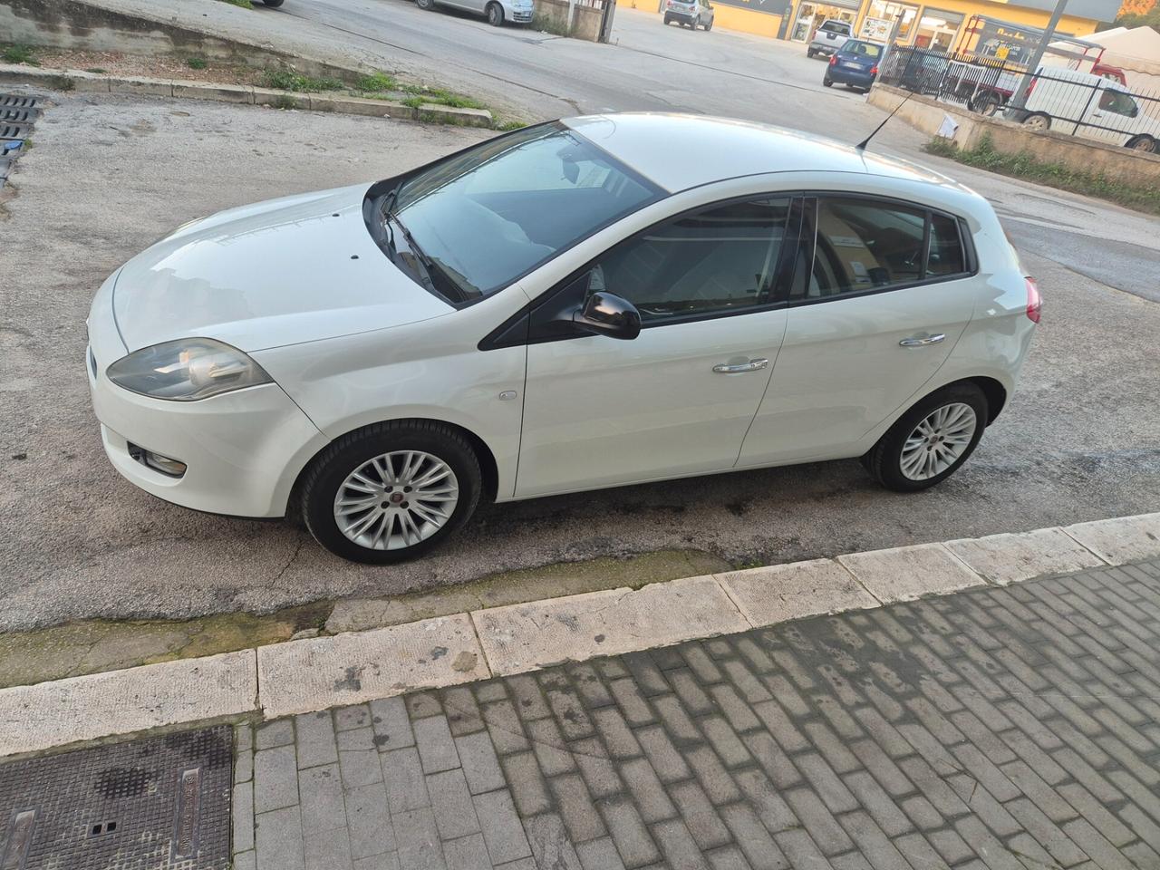 FIAT BRAVO 1.6 MJET 120 CV ANNO 2012 KM CERTIFICATI