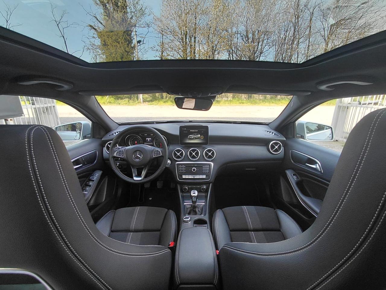 Mercedes-Benz A 180 1.6 Premium UNICO PROP.