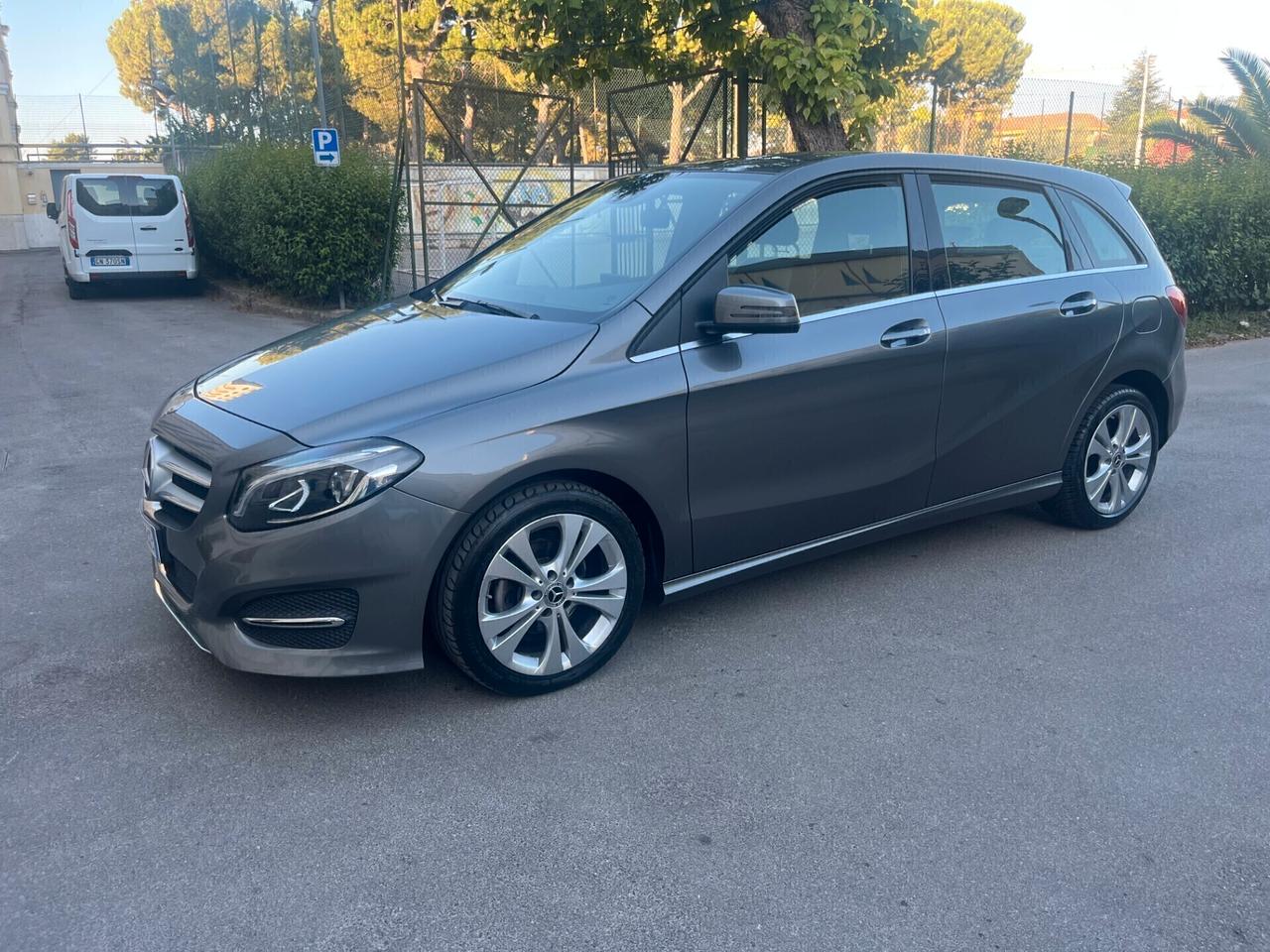 Mercedes-benz B 1.6 Cdi Automatic Executive 2019