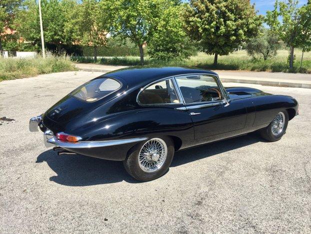 Jaguar E-Type 4.2 Coupè 1967 targa Italiana