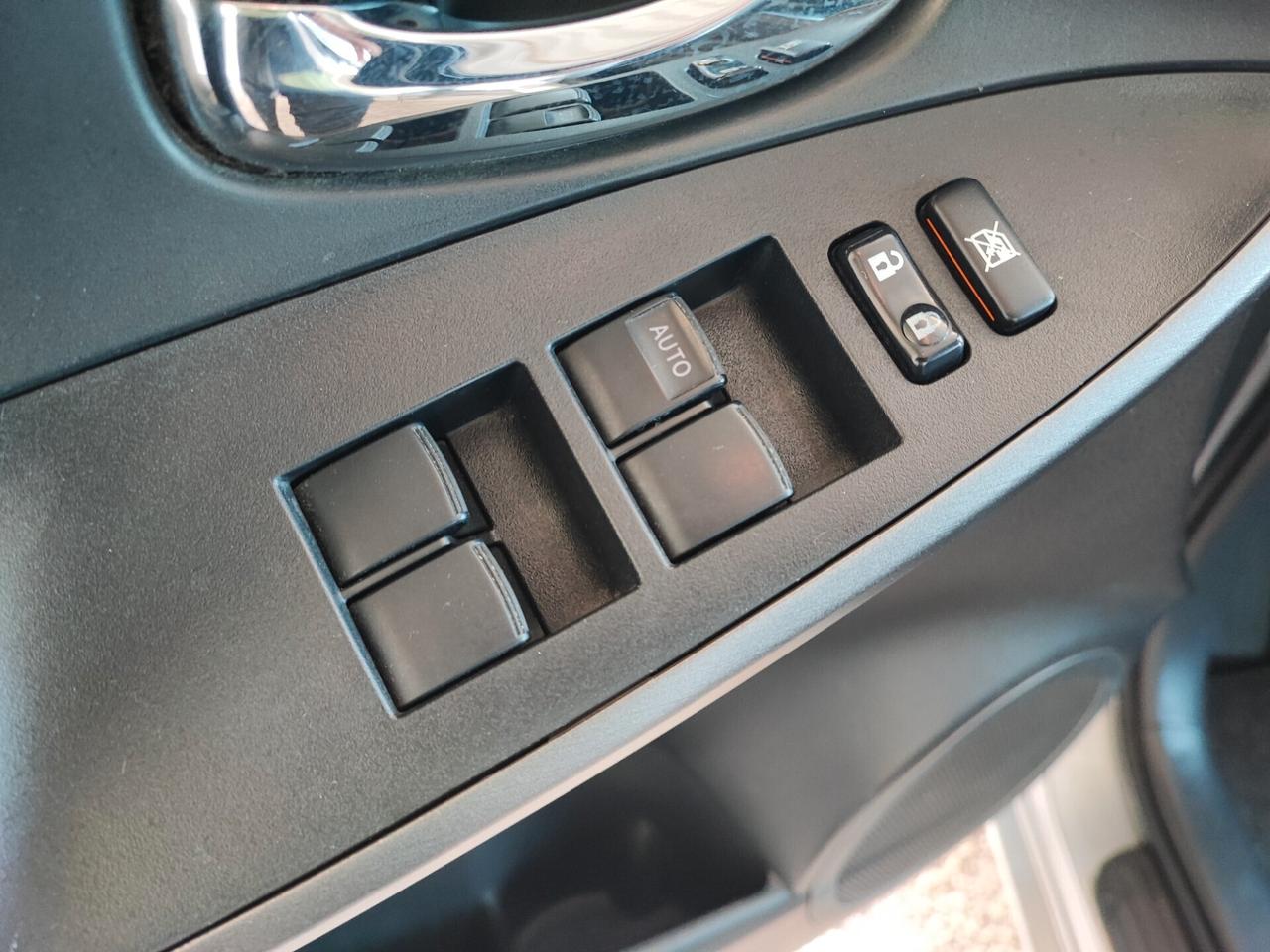 Toyota RAV 4 RAV4 Crossover 2.2 D-4D 150 CV DPF Exclusive GANCIO TRAINO