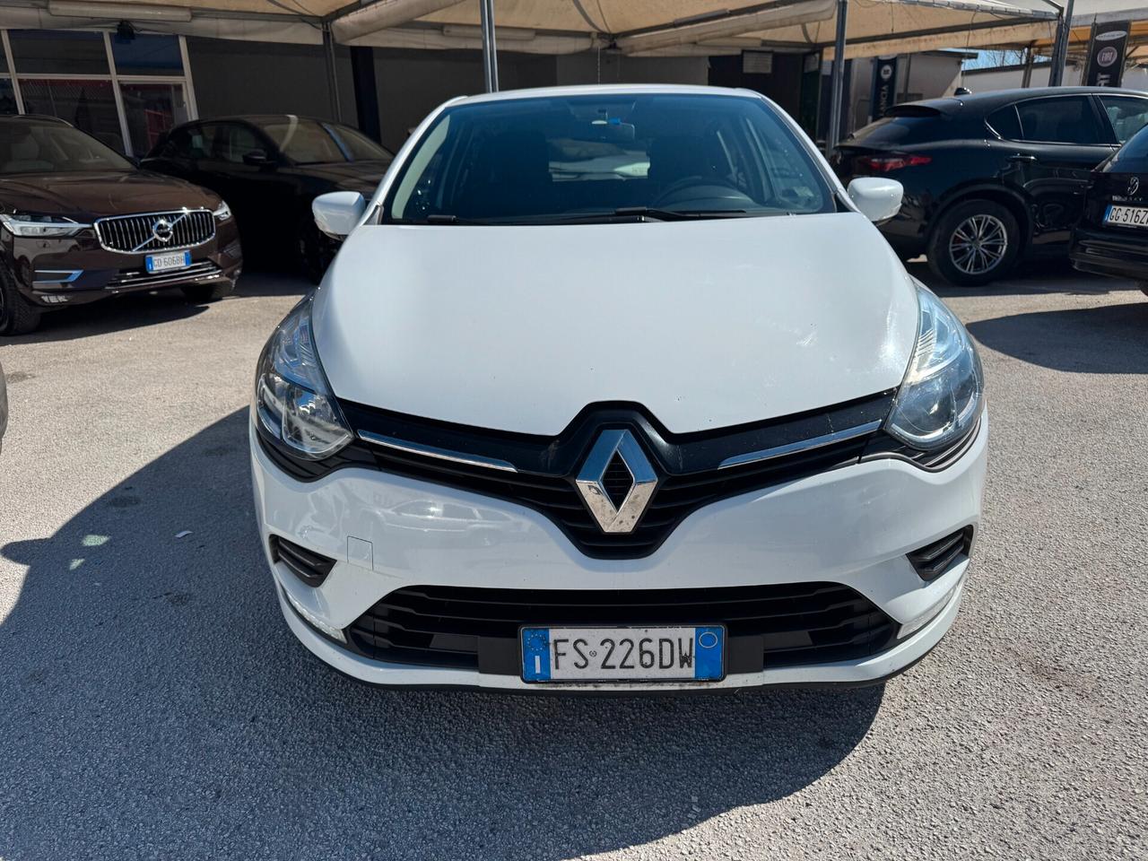 Renault Clio AUTOMATICA 1.5 DIESEL