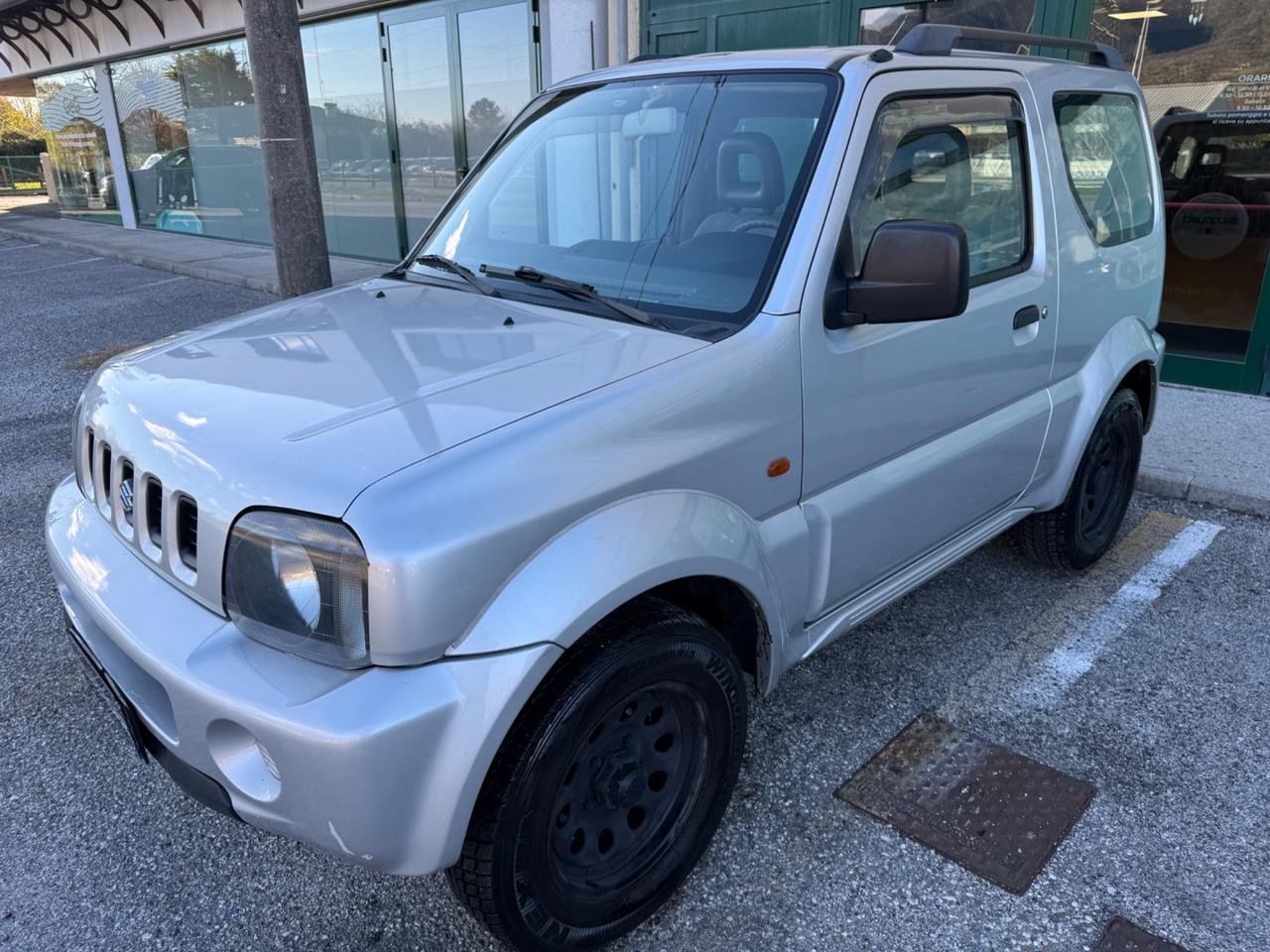 Suzuki Jimny - 1.3i 4WD JLX