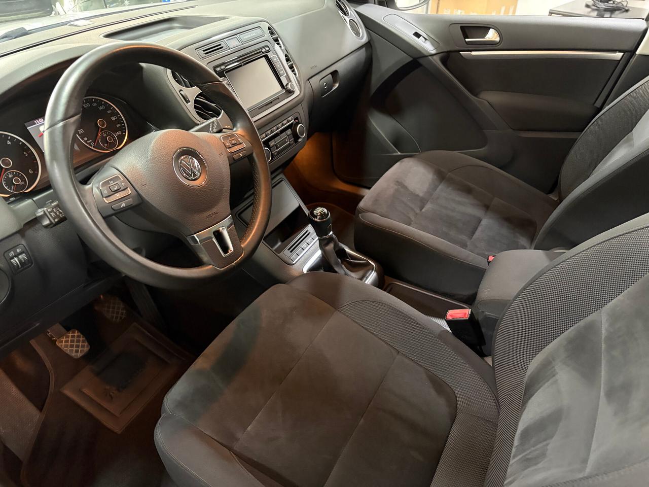 Volkswagen Tiguan 2.0 TDI 140 CV 4MOTION Sport & Style - SOLO KM 77.000 !!!!!!!!!!!!!!!!!