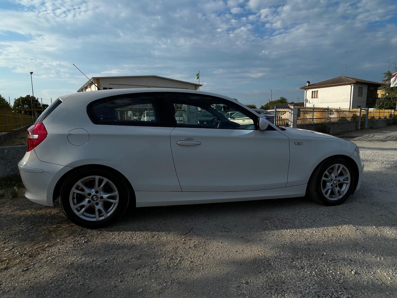 Bmw 116 116i cat 3 porte Futura