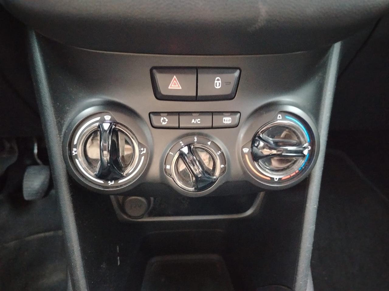 Peugeot 208 1.2 Active E5 OFFERTA DEL MESE