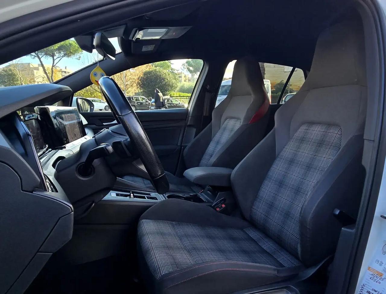 Volkswagen Golf GTI 2.0 tsi 245cv dsg