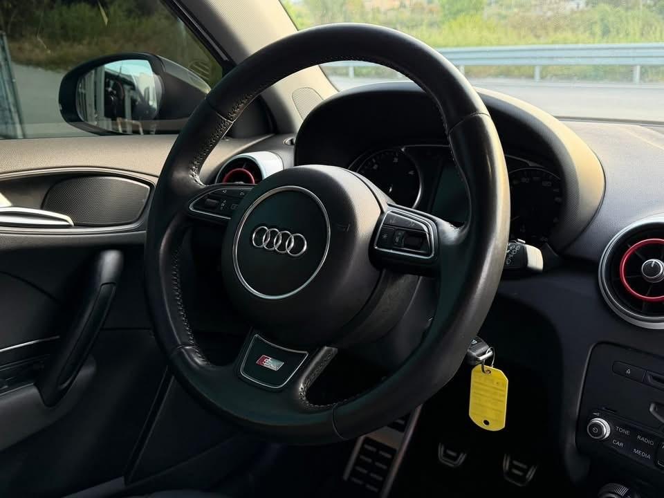 Audi A1 1.6 TDI S line sportback