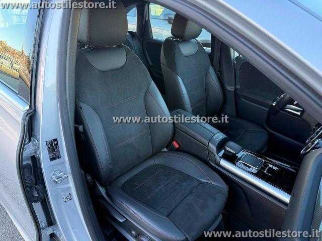 MERCEDES-BENZ B 180 d Automatic Premium