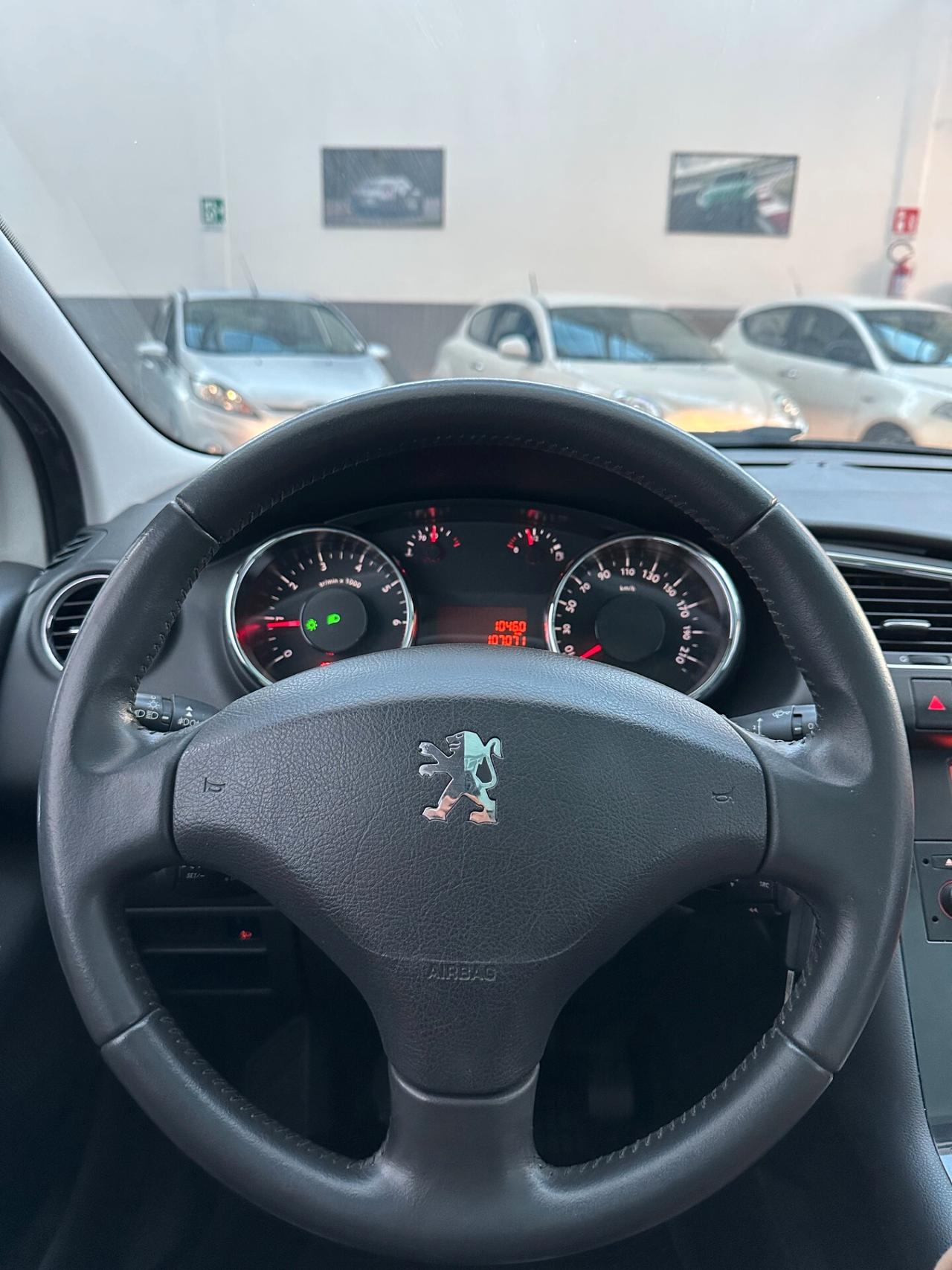 Peugeot 3008 1.6 Benz, uni prop, Euro 5, perfetta e garant