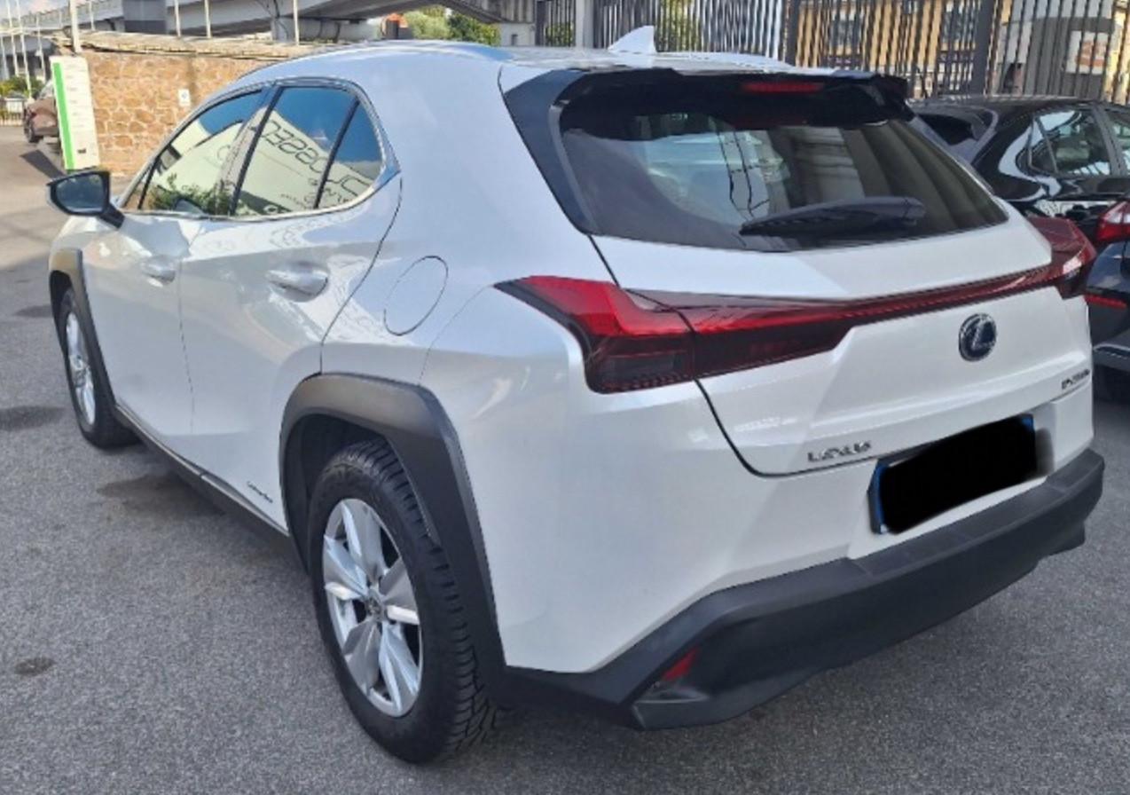 Lexus UX Hybrid Executive