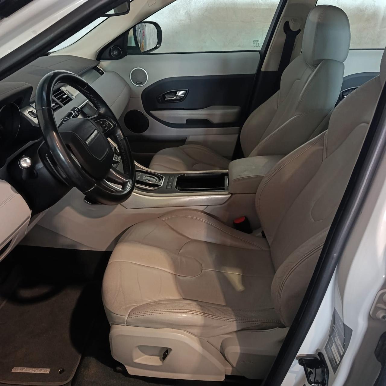 Land Rover RANGE ROVER EVOQUE 2.2 TD4 PERFETTA