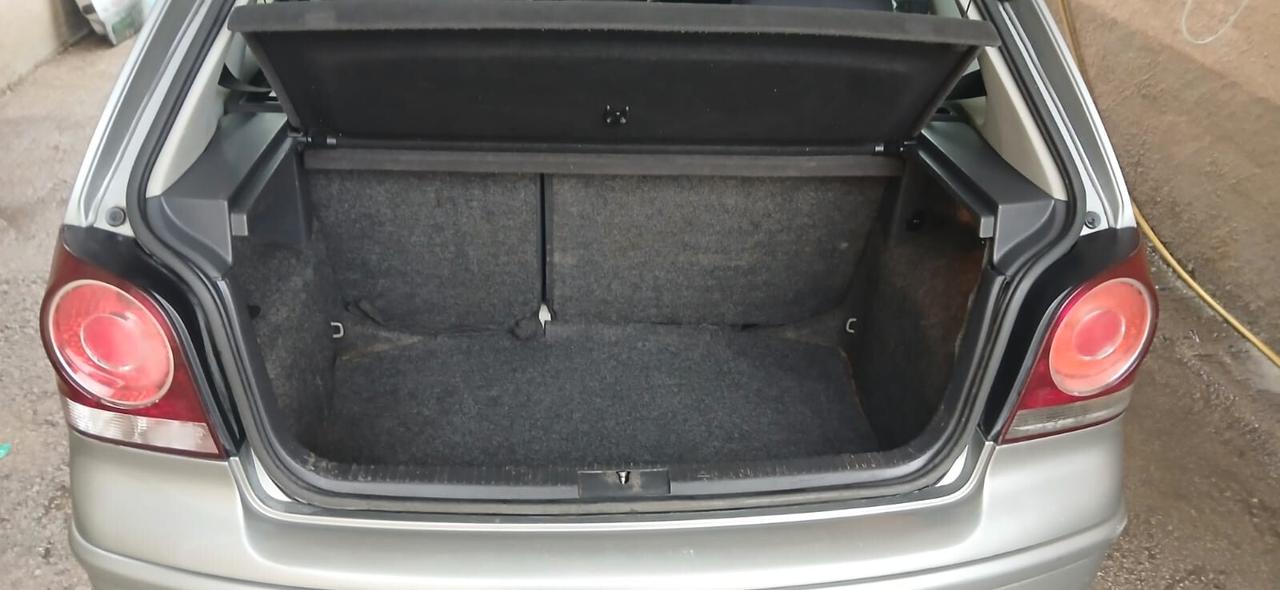 Volkswagen Polo 1.4/80CV TDI 5p. Comfortline - 2006
